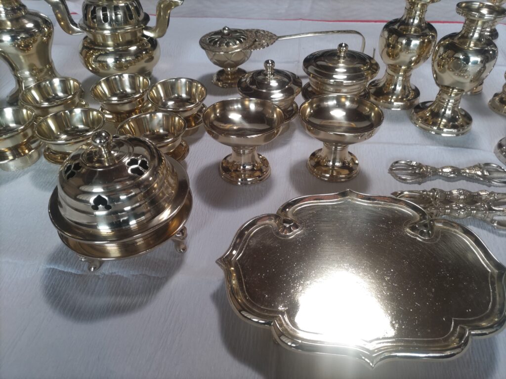 寺院用仏具 仏具 寺用仏具 前具 密教法具 磨き直し セラミック加工 前具修理 前具直し 仏具修理 真言宗 京都 五具足直し 五具足修理
