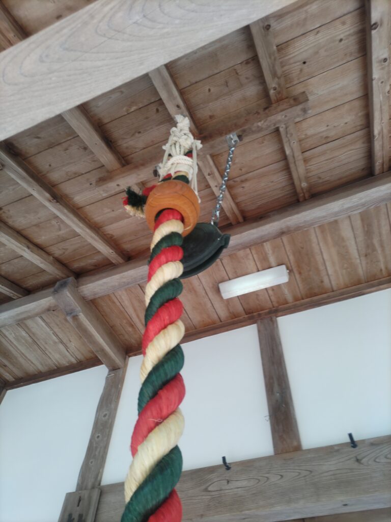 寺院用仏具 寺院用品 仏具 真言宗 浄土宗 永代供養 納骨堂 麻紐 鰐口紐 愛媛県仏具店 松山市仏具店 寺院専門 荘厳具 梵音具 伝統工芸 参拝 お参り 参拝者