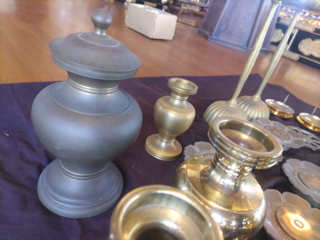 寺院用仏具 寺院用品 密教法具新品 密教法具修理 仏具修理 仏具新調 愛媛県仏具 松山市仏具 真言宗 法具磨き 仏具磨き 荘厳具 お寺