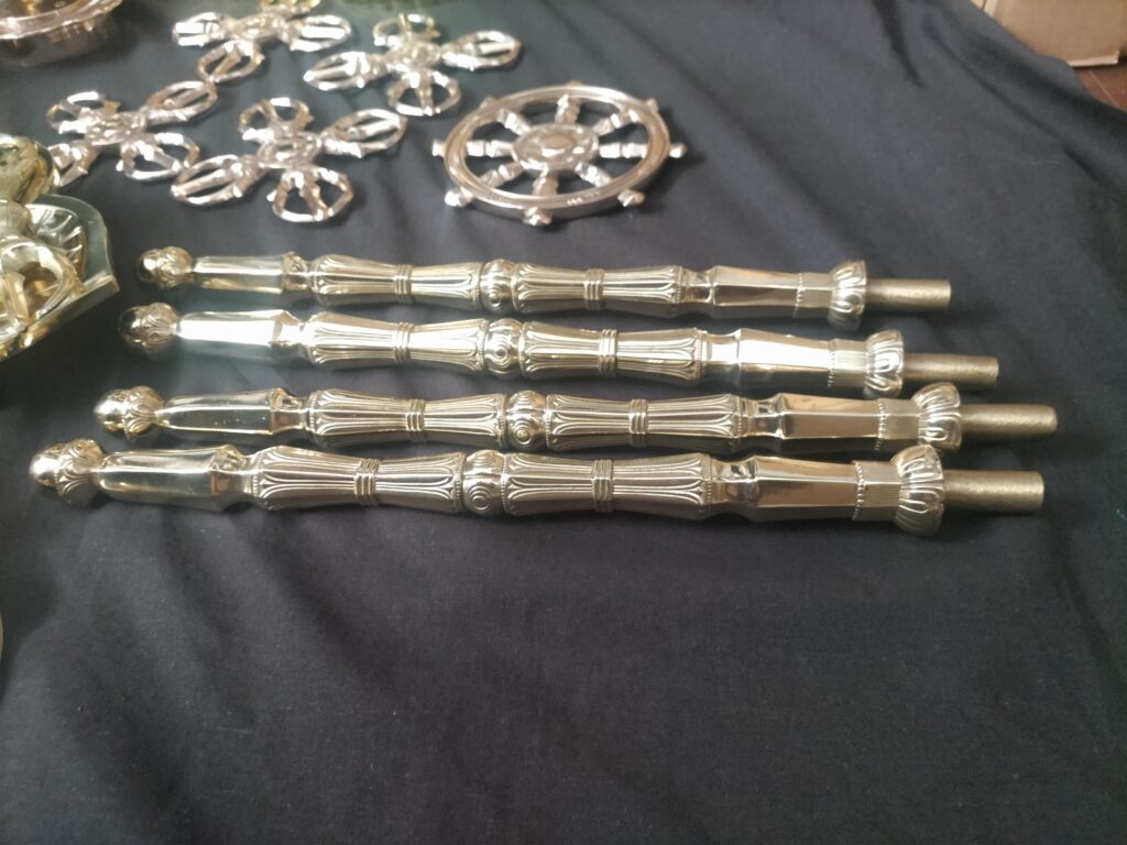 寺院用仏具 寺院用品 密教法具新品 密教法具修理 仏具修理 仏具新調 愛媛県仏具 松山市仏具 真言宗 法具磨き 仏具磨き 荘厳具 お寺