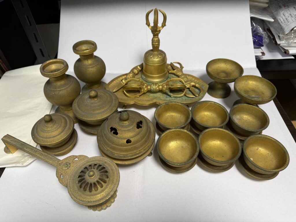 寺院用仏具 愛媛県仏具 松山市仏具 密教法具 密教専門 仏具新調 仏具修理 仏具直し 金メッキ直し 鍍金 メッキ 消し金メッキ 本金 セラミック加工 シリコン加工 京仏具 愛媛県松山市仏具