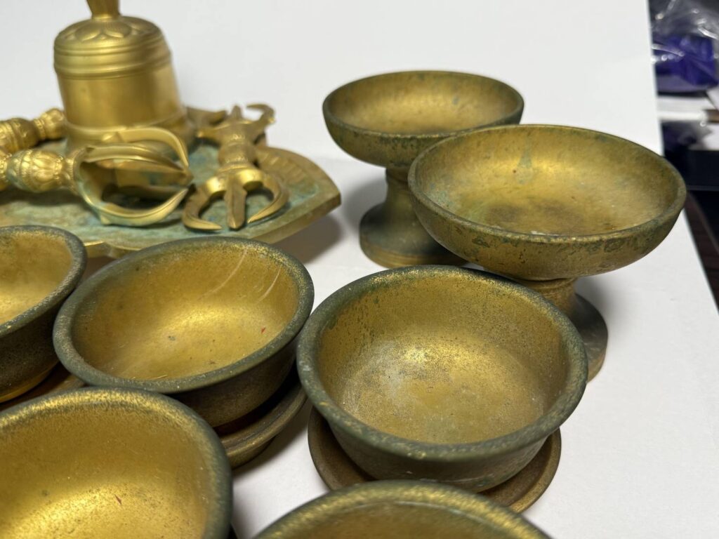 寺院用仏具 愛媛県仏具 松山市仏具 密教法具 密教専門 仏具新調 仏具修理 仏具直し 金メッキ直し 鍍金 メッキ 消し金メッキ 本金 セラミック加工 シリコン加工 京仏具 愛媛県松山市仏具