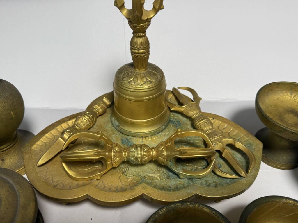 寺院用仏具 愛媛県仏具 松山市仏具 密教法具 密教専門 仏具新調 仏具修理 仏具直し 金メッキ直し 鍍金 メッキ 消し金メッキ 本金 セラミック加工 シリコン加工 京仏具 愛媛県松山市仏具