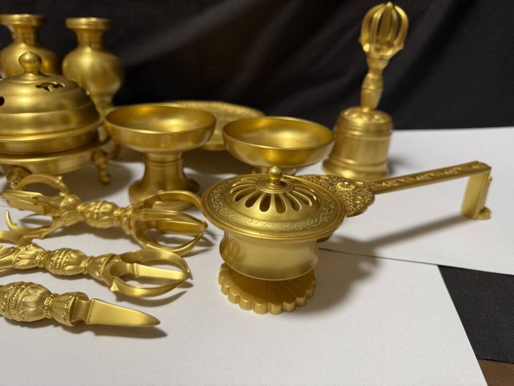 寺院用仏具 愛媛県仏具 松山市仏具 密教法具 密教専門 仏具新調 仏具修理 仏具直し 金メッキ直し 鍍金 メッキ 消し金メッキ 本金 セラミック加工 シリコン加工 京仏具 愛媛県松山市仏具