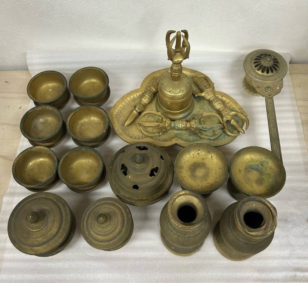 寺院用仏具 愛媛県仏具 松山市仏具 密教法具 密教専門 仏具新調 仏具修理 仏具直し 金メッキ直し 鍍金 メッキ 消し金メッキ 本金 セラミック加工 シリコン加工 京仏具 愛媛県松山市仏具