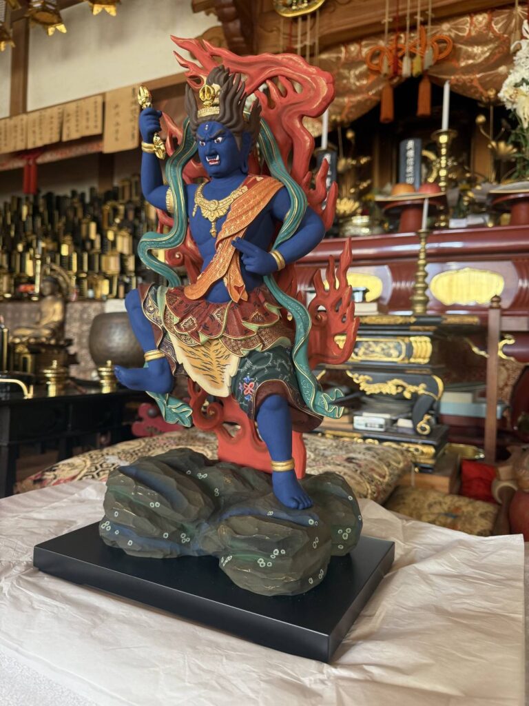 寺院用仏具　仏壇仏具　仏像新調　仏像修復　仏像修理　仏像直し　愛媛県仏像　松山市仏像　愛媛県松山仏像　愛媛仏具　松山仏具　密教法具　密教　お寺用仏具　お寺　真言宗　石鎚蔵王権現　石鎚山　