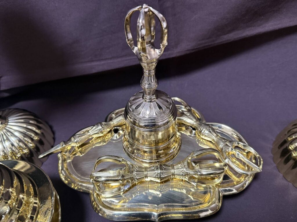 寺院用仏具 愛媛県仏具 松山市仏具 メッキ直し 仏具修理 仏具直し 仏具新調 密教法具 密教 真言宗 大壇 前具 前具一面器 セラミック加工