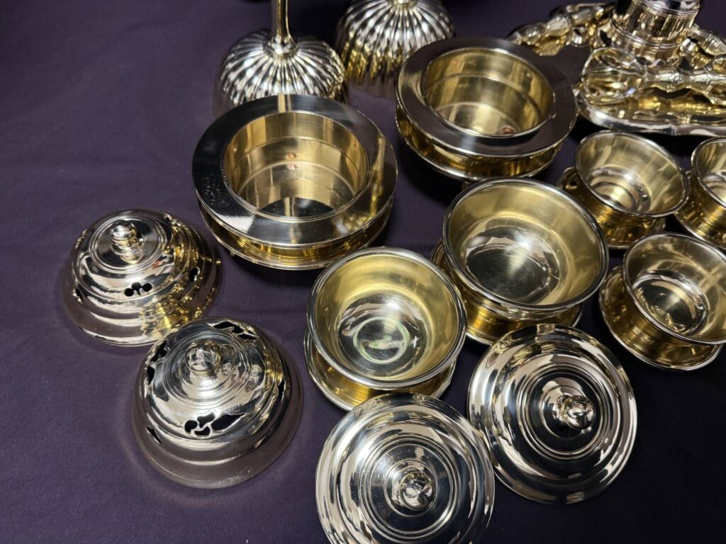 寺院用仏具 愛媛県仏具 松山市仏具 メッキ直し 仏具修理 仏具直し 仏具新調 密教法具 密教 真言宗 大壇 前具 前具一面器 セラミック加工