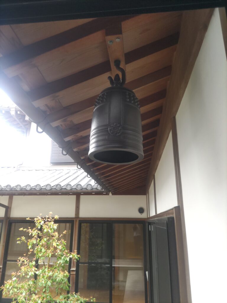 寺院用半鐘 青銅製口径八寸 新調納入施工例